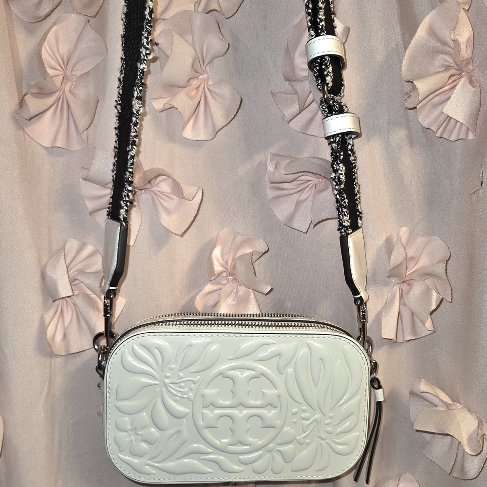 ✨️FINAL PRICE DROP✨️Tory Burch Mini "Miller" Crossbody Bag✨️